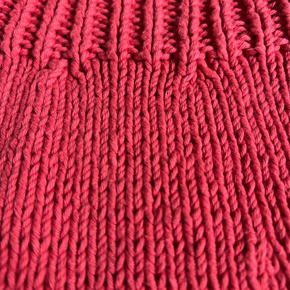 Like new size 8 girls hand knit sweater - Picture 4 of 4
